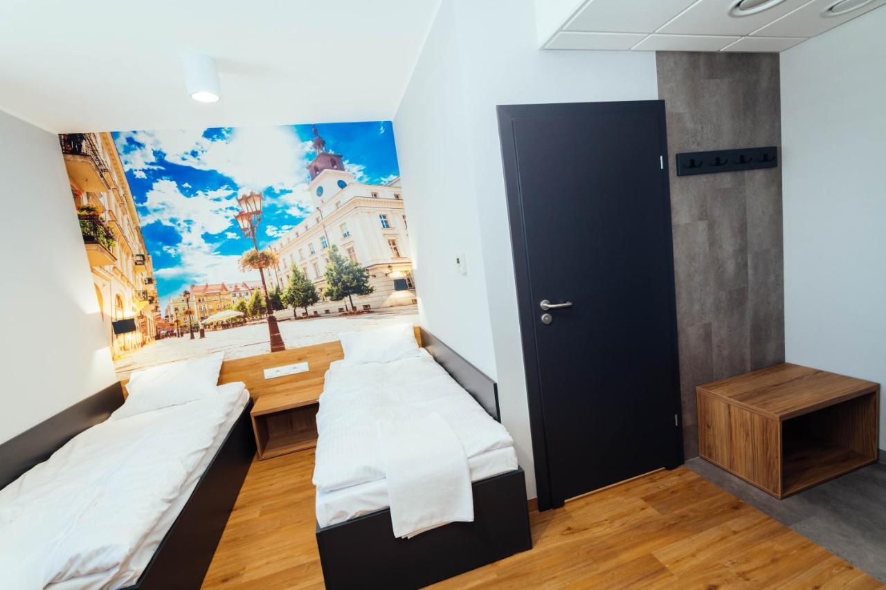 Blue Hotel Kalisz  Bagian luar foto